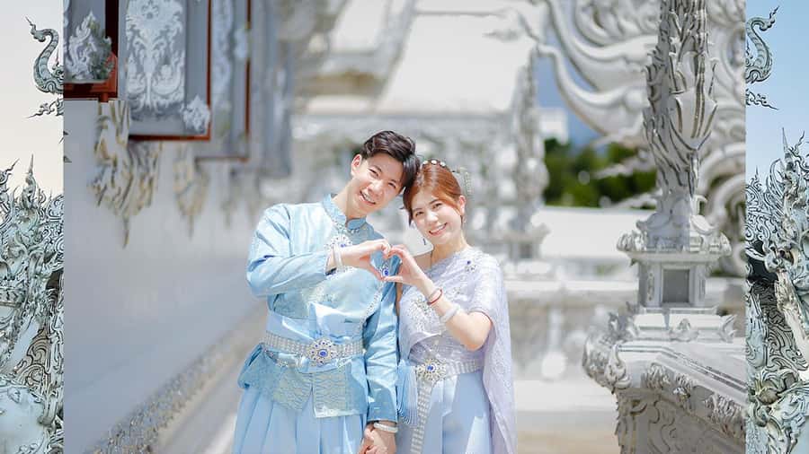 Chiang Rai:Photos of traditional Thai costumes,White Temple - Choosing your time slot in Chiang Rai: use the schedule to your advantage