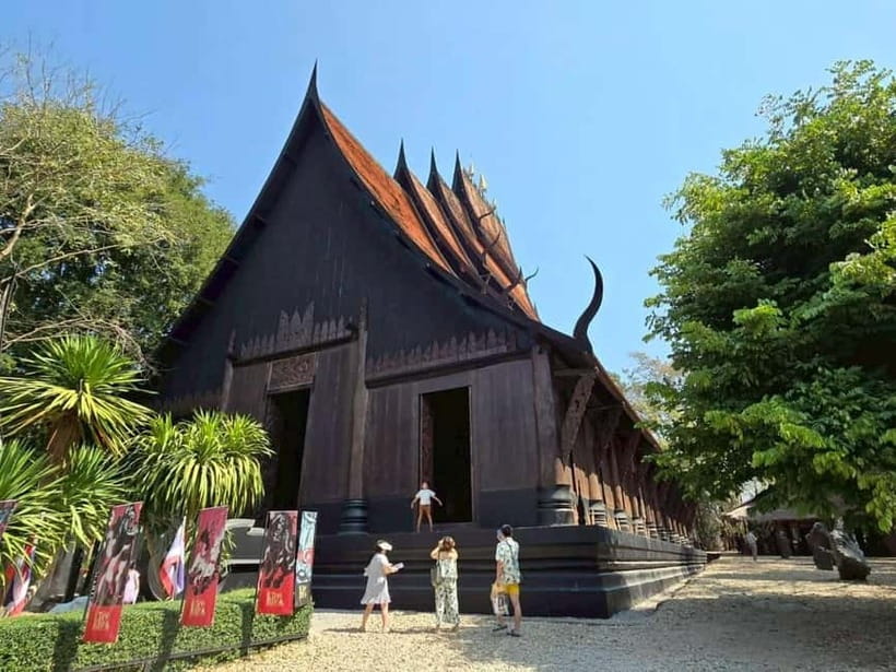 Chiang Rai: Private Tour with Driver and Custom Itinerary - Long Neck Karen village: brass rings, crafts, and how to approach ethically