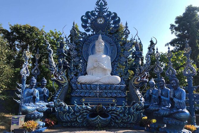 Chiang Rai Temples: Private Tour from Chiang Mai - Lunch in Chiang Rai: included, but manage expectations
