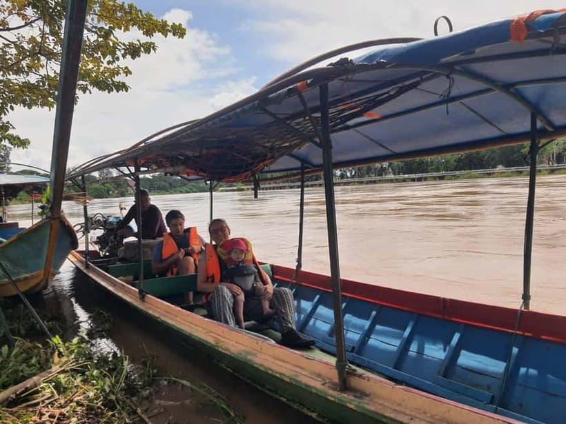 Chiang Rai Trek:Jungle Hike, Bamboo-Cooked Lunch & Boat Ride - Chiang Rai Bamboo Trek: what makes this day tour different