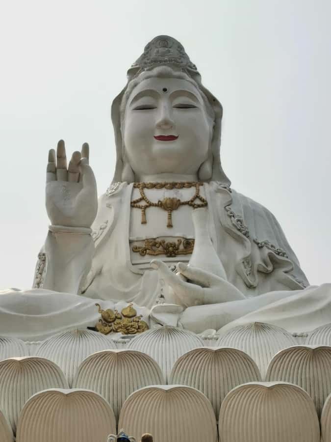 Chiang Rai White, Blue, Red 3 Temples Tour - Wat Huay Pla Kang Red Temple: 9 floors, 12 structures, and a big Buddha