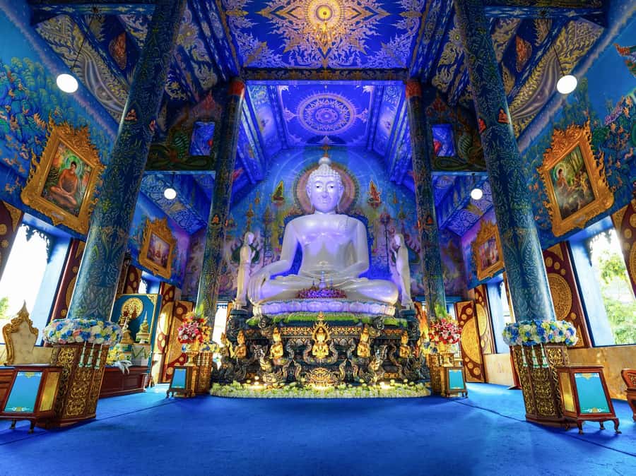 Chiang Rai White Temple and Blue Temple Day Tour - Why This Chiang Rai Temple Tour Feels Like a Real Day Out