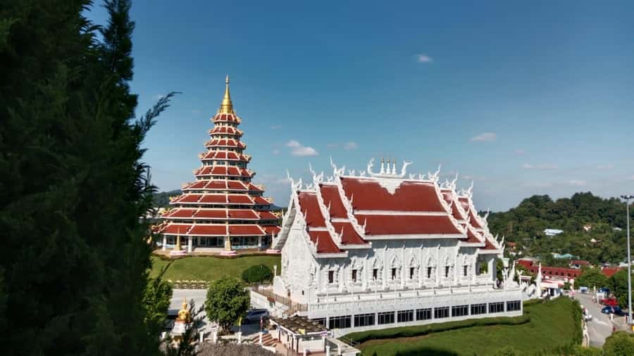 Chiang Rai White Temple and Blue Temple Day Tour - Key Highlights You’ll Actually Notice
