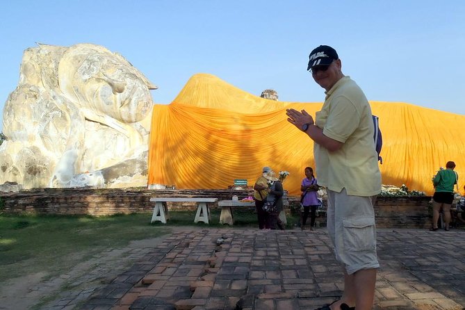 Colors of Ayutthaya Full-Day Bike Tour - Guides make the temples click, especially in small groups