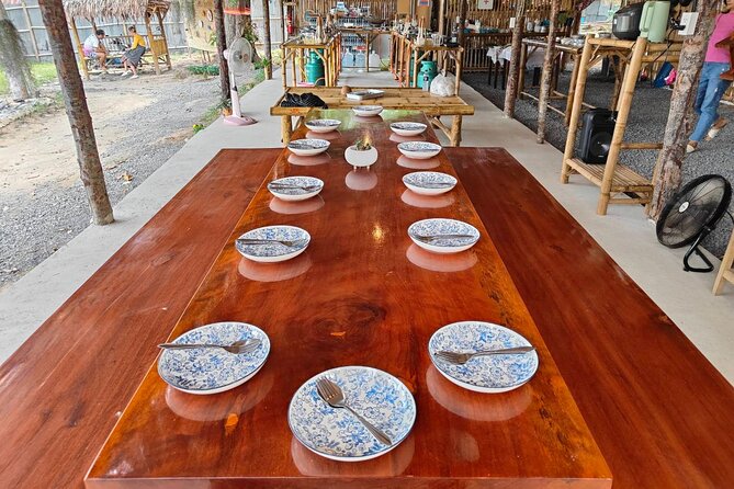 Cooking Class by Samui Native Instructor Geng and O Family - Taste-first learning: how the class builds flavor