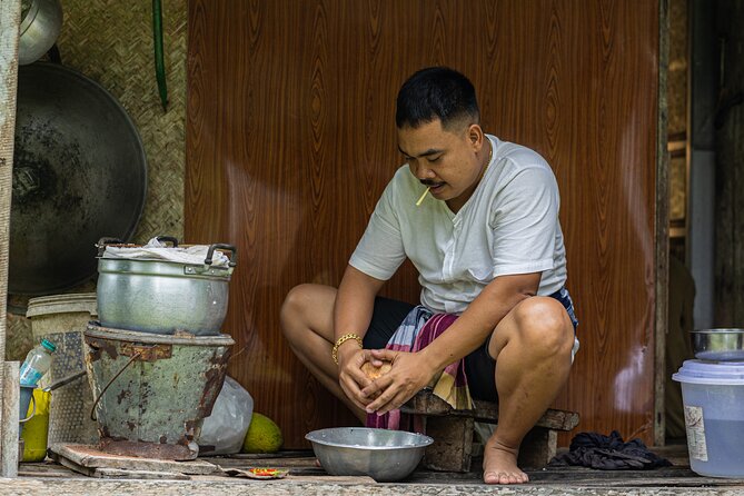 Cooking Class by Samui Native Instructor Geng and O Family - Vegetarian options if you want to switch it up