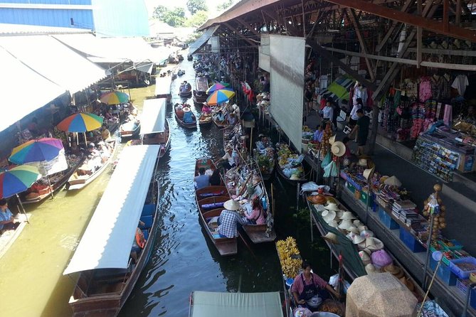 Damnoen Saduak Floating Market & Paddle Boat Adventure - Getting to the floating market from Bangkok, pickup and timing that matter