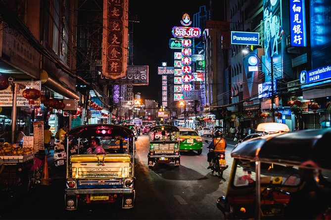 Discover Bangkok at Night 5-Hour Bike Tour with dinner - Biking Logistics, Safety, and How to Prep for a 5pm Start