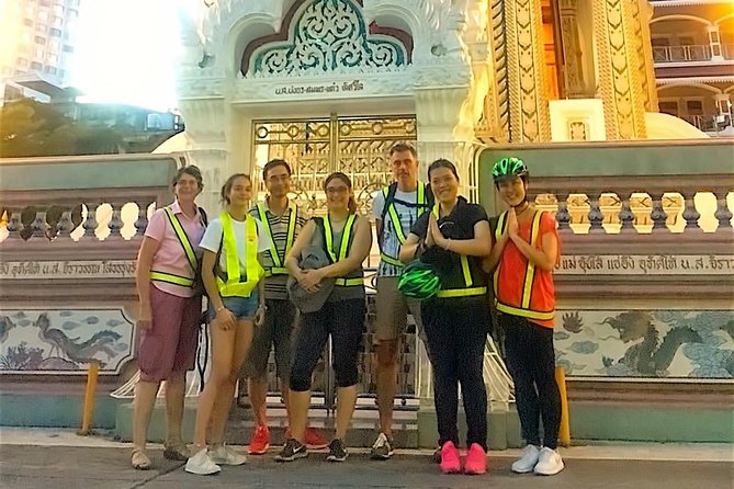 Discover Bangkok at Night 5-Hour Bike Tour with dinner - Should You Book This Tour or Skip It?