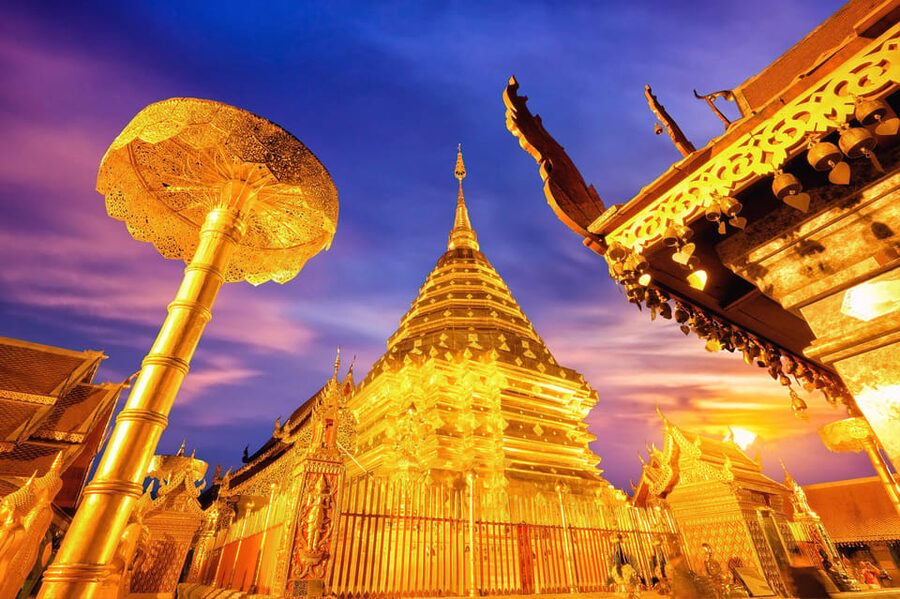 Early morning Doi Suthep with monk chanting and alms - Should you book this early morning Doi Suthep and Wat Palad tour?