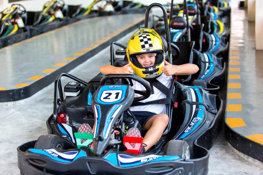 EasyKart Bangkok (RCA Plaza) : Go-Kart Racing Experience - Choosing the right kart: Kid, Regular, Fast, or Double Seater