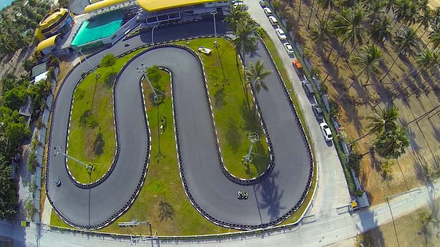 EasyKart Koh Samui (Chaweng Lake): Go-Kart Racing Experience - Your kart choice is your whole strategy: height and age rules that actually make sense