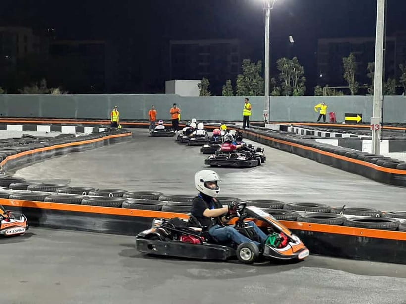 EasyKart Pattaya (Thepprasit): Go-Kart Racing Experience - Check-in flow: gear up fast, then get to the track