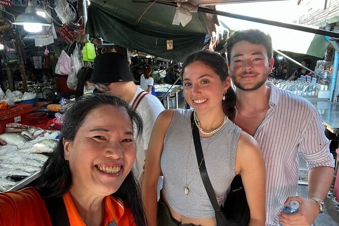 Floating and Railway Markets Private Tour - Pickup, drive time, and how to plan your day