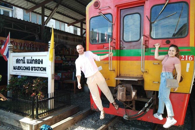 Floating & Railway Markets (Optional Mangrove Visit) Private Tour - Guides and Drivers Make or Break It