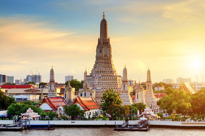 Floating & Railway Markets Tour - Damnoen Saduak Floating Market: boat ride and self-exploration time