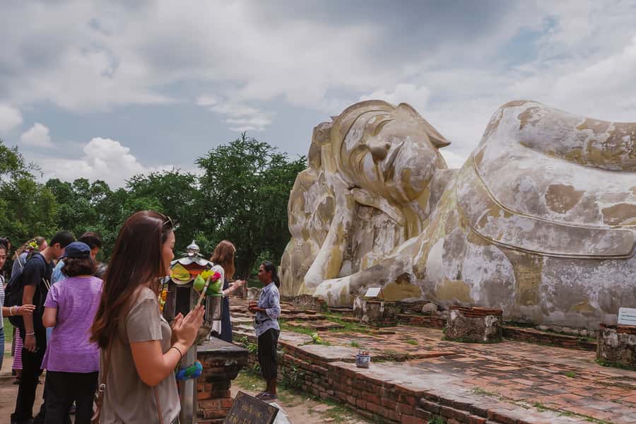 From Bangkok: Ayutthaya Day Tour by Bus with River Cruise - What to wear: the temple dress code you must follow