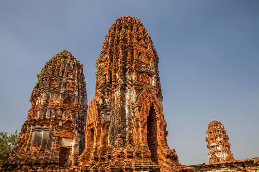 From Bangkok: Ayutthaya Private Full-Day UNESCO Trip - Wat Mahathat: The Buddha Head in the Bodhi Tree Root