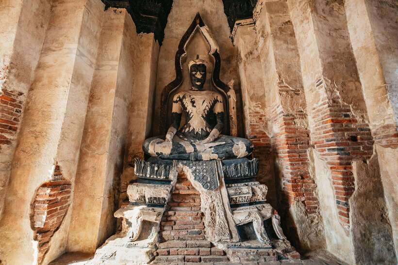 From Bangkok: Ayutthaya Temples Guided Tour with Lunch - Guides and Group Experience: Why the Person Matters