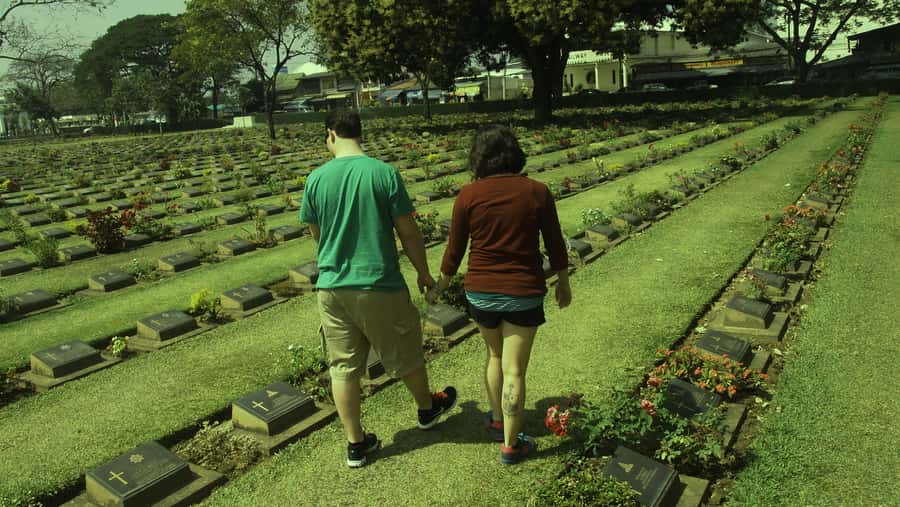 From Bangkok: Death Railway & River Kwai Bridge Private Tour - War Cemetery and POW memorial: a visit you should take slowly