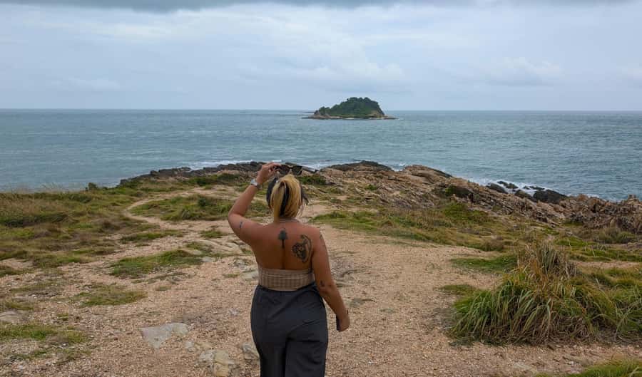From Bangkok: Self-guided Day Tour to Koh Samet Island - Scooter vs. Taxis on the Island: Getting Around for Less