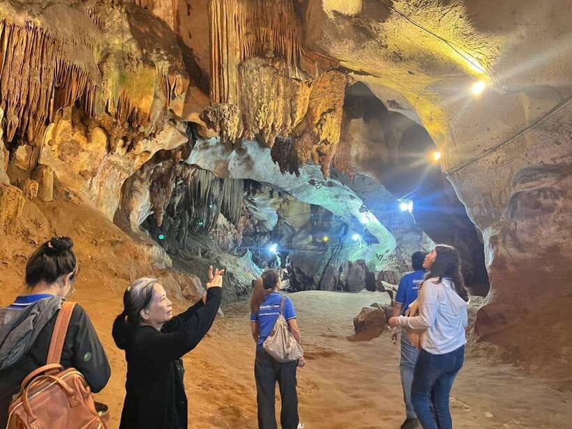 From Chiang Mai: Chiang Dao Cave & 5 Hill Tribe Villages - Chiang Dao Cave and Temple: the real reason for this day trip