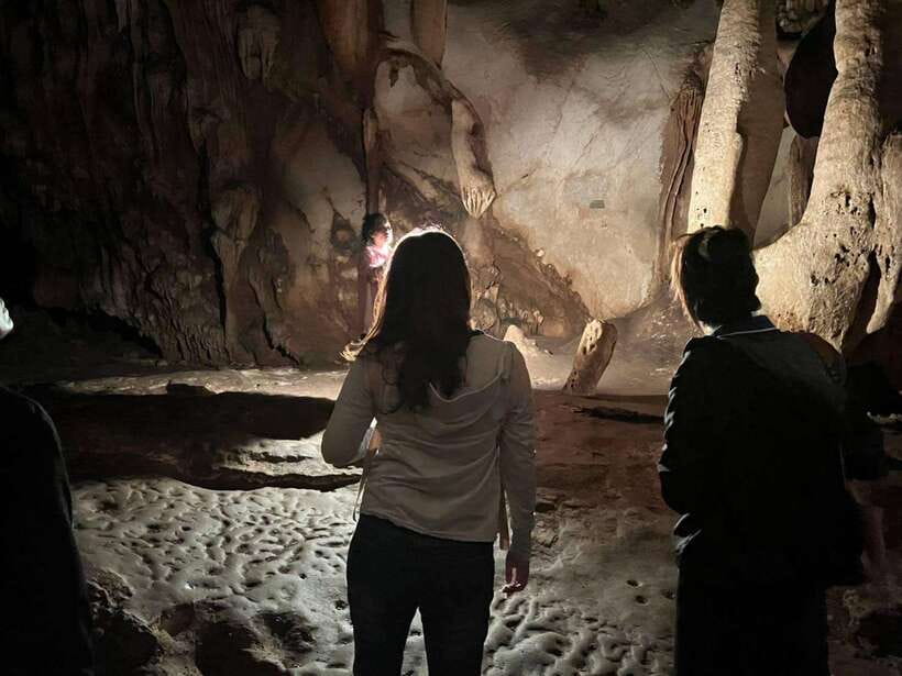 From Chiang Mai: Chiang Dao Cave & 5 Hill Tribe Villages - Pickup, timing, and the 8-hour rhythm from Chiang Mai old city