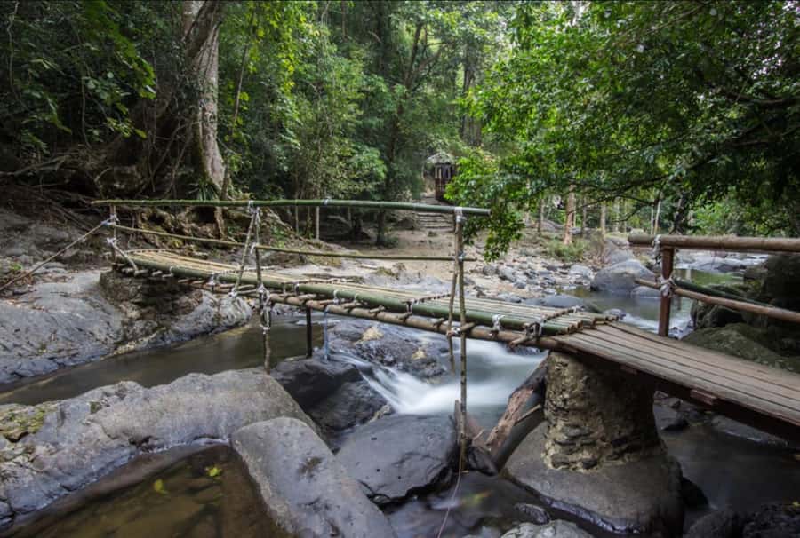 From Hua Hin: Pala U Waterfall and Huay Mongkol Temple Tour - Price and value: what your $83 includes for a small group day