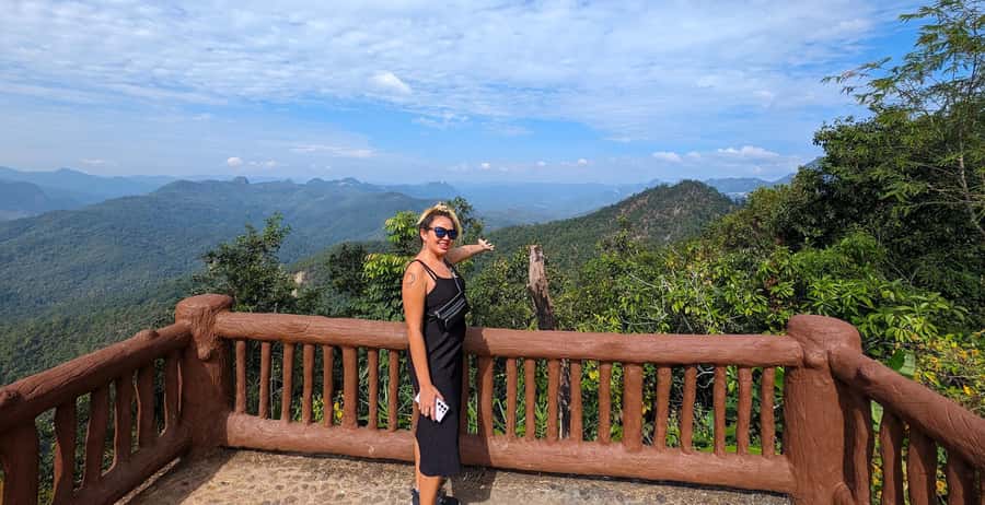 From Pai: Private Mae Hong Son Highlights Car Tour - The Real Value: One Day Covering Northern Mae Hong Son