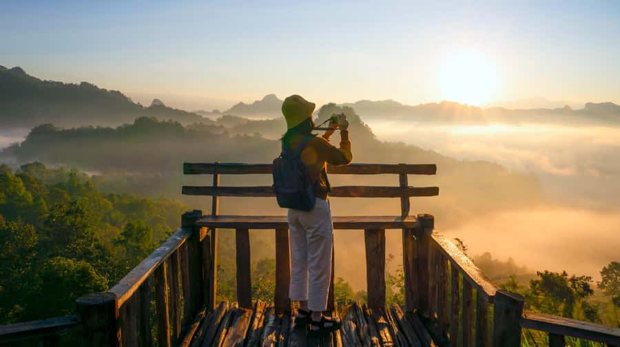 From Pai: Sunrise Private Tour Jabo Viewpoint & Nam Lod Cave - The Private Car Pickup From Pai: Comfort Plus Less Stress at Dawn