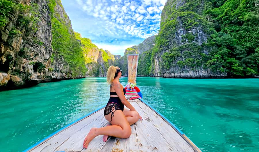 From Phuket: Day Trip to Phi Phi with Private Longtail Tour - Phuket to Phi Phi, why this day plan feels easier than it looks