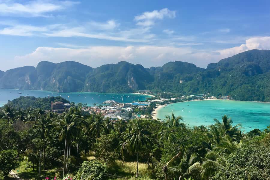 From Phuket Or Khao Lak: Phi Phi Islands Early Bird Tour - Key highlights worth waking up for