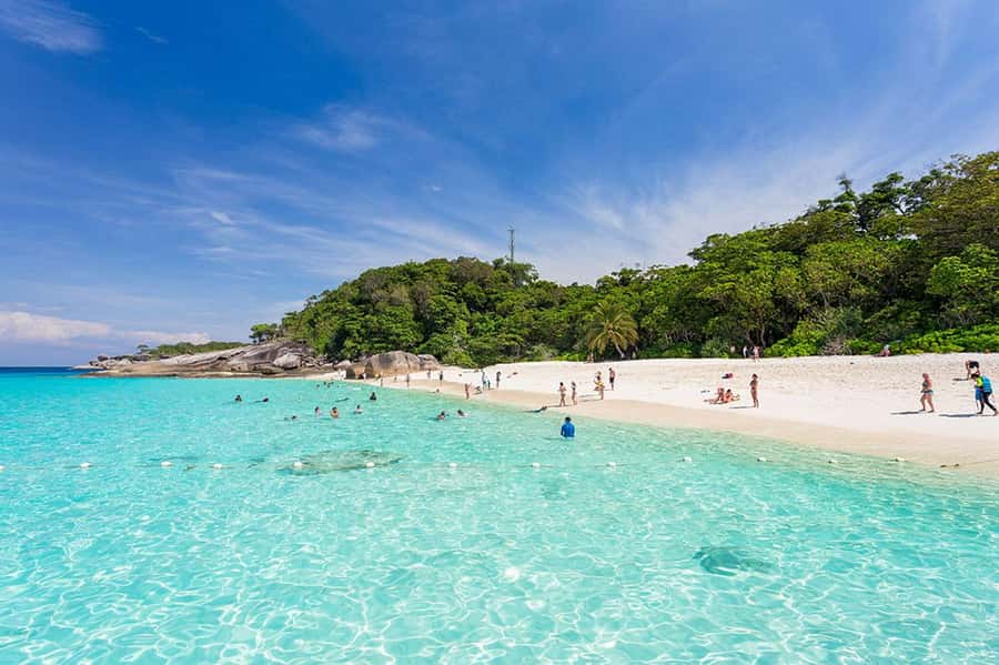 From Phuket: Similan Islands Snorkeling Trip by Speedboat - Meals, snacks, and the crew energy that makes the long day feel lighter