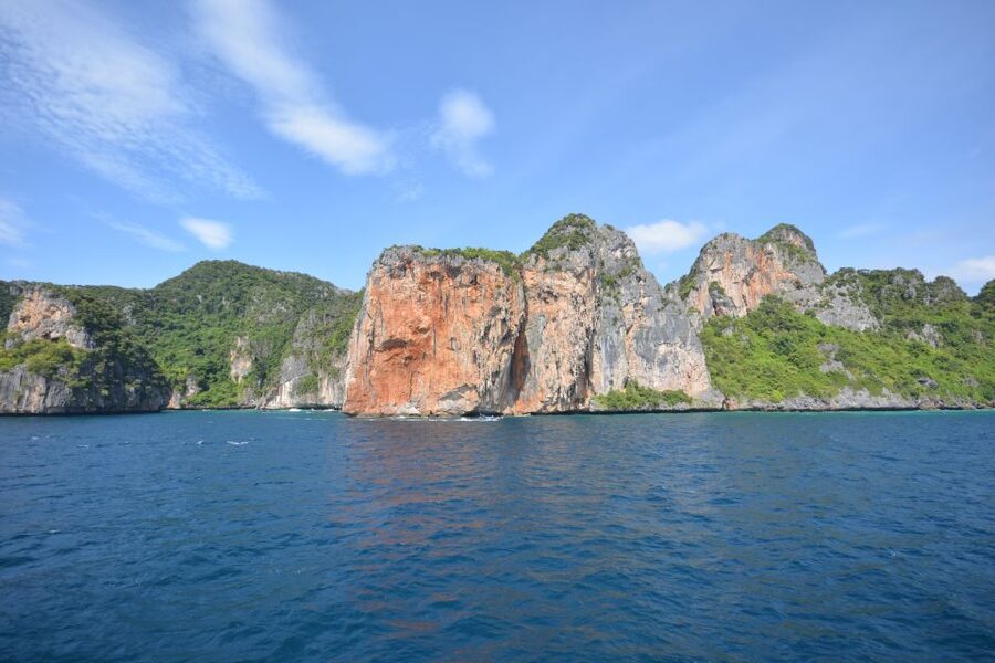 From Phuket: Snorkeling Ferry Cruise to Phi Phi Islands - Phuket to Phi Phi in One Long Day: What the 10 Hours Really Mean