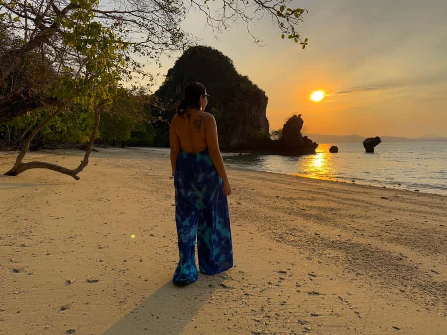 From Railay: Island Hopping Tour by Private Longtail Boat - Logistics that actually matter: meeting point, timing, and guide communication