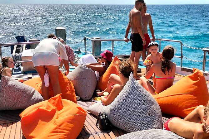 Full day snorkeling adventure around Koh Tao - Stop 2: Nang Yuan Island snorkeling, plus a coral reality check
