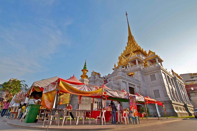 Golden Buddha, Reclining Buddha & Marble Temple Tour - The guide factor: how Rungaroon and Nan shaped experiences