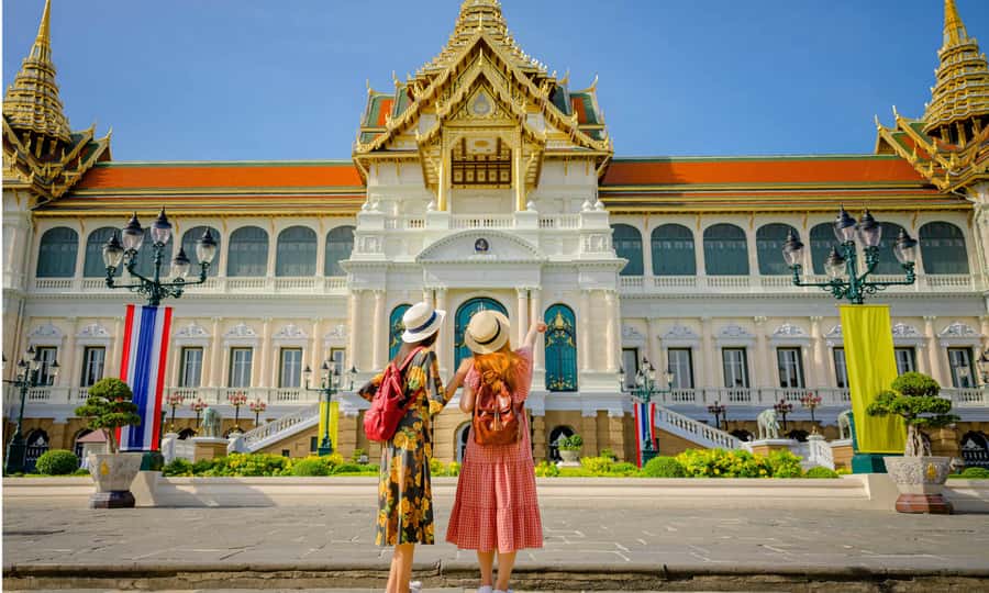 Grand Palace, Damnoen Floating Market & Maeklong Market Tour - Damnoen Saduak Floating Market by Long-Tail Boat: Canal Life in Real Time