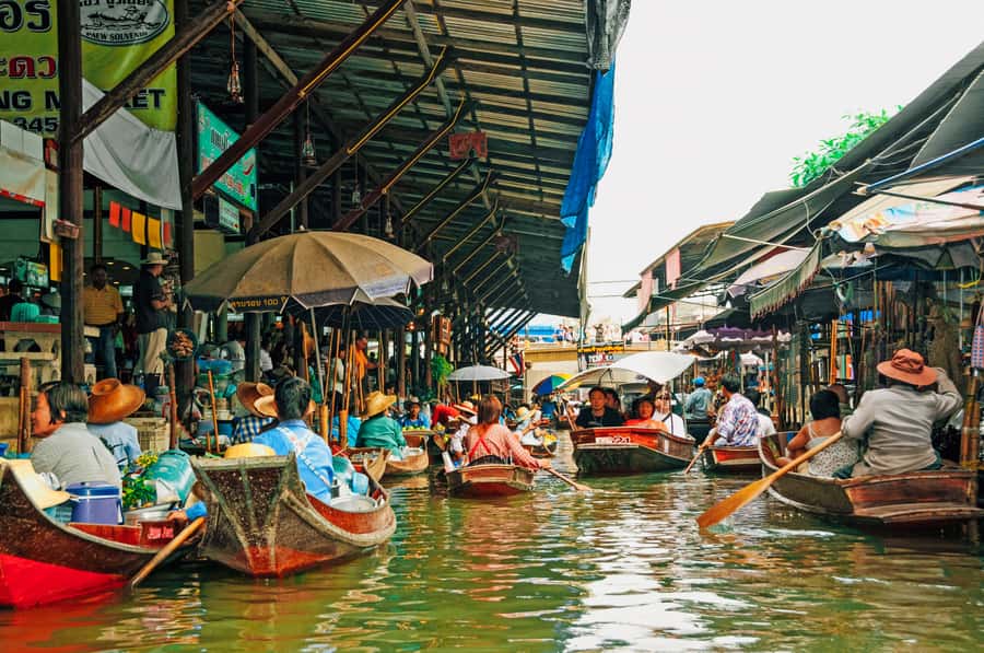 Grand Palace, Damnoen Floating Market & Maeklong Market Tour - Maeklong Railway Market, Talat Rom Hup, and the Train-Stop Show