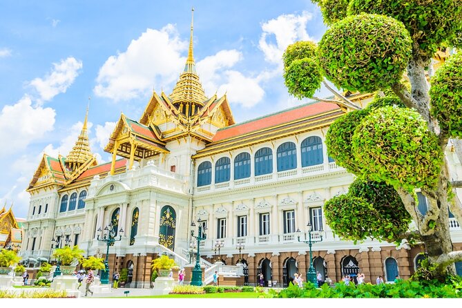 Grand Palace & Temples of Bangkok with experienced guide - Wat Phra Kaew and the Grand Palace complex: why a guide changes everything