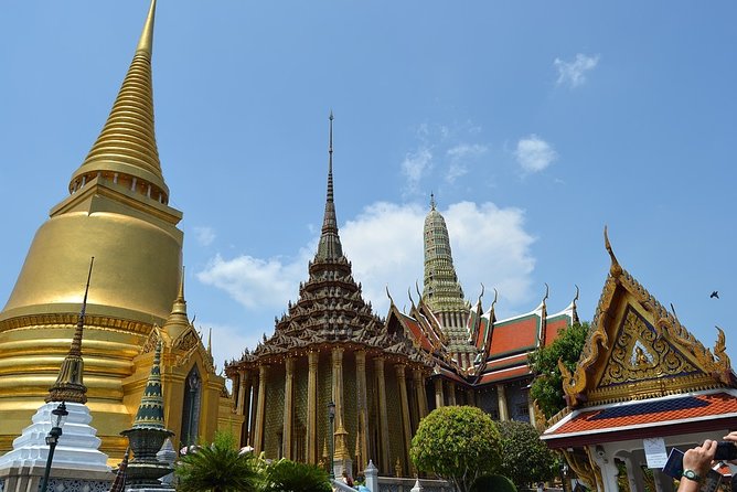 Grand Palace & Temples of Bangkok - Wat Phra Kaew and the Emerald Buddha: the royal center of the tour