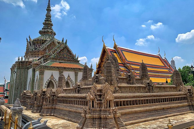 Grand Palace , Thai dance & Fun street walk in Bangkok - Night bazaar street art at Khlong Ong Ang, plus Phahurat market flavor