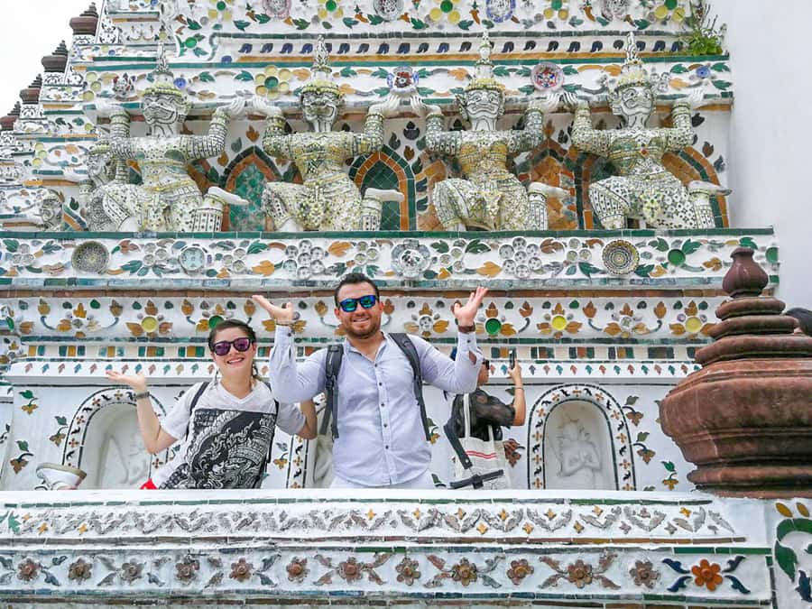 Grand Palace, Wat Pho, and Wat Arun: Guided Tour in Spanish - What to wear and bring so you do not get stuck at the gate