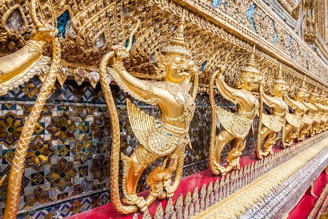 Grand Palace, Wat Phra Kaew, Wat Pho and Wat Arun Walking Tour From Bangkok - Dress Code and Shoe Rules: the part that can derail your morning
