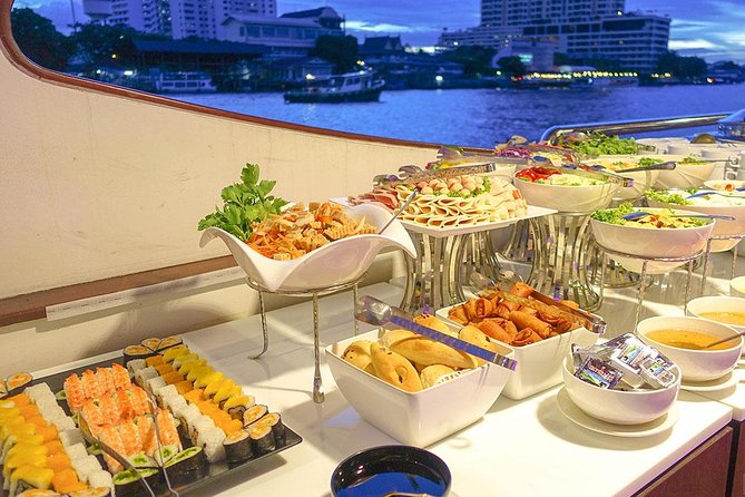 Grand Pearl Bangkok Dinner Cruise with & Hotel Transfer - Onboard luxury, live music, and how the dinner fits the cruise