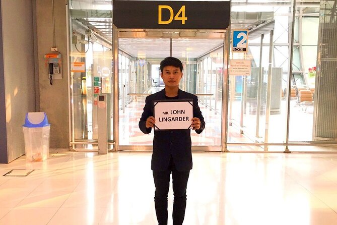 Guided Arrival Fast-Track Service: Bangkok Suvarnabhumi Airport - Duration and timing: plan for about 45 minutes, not a miracle