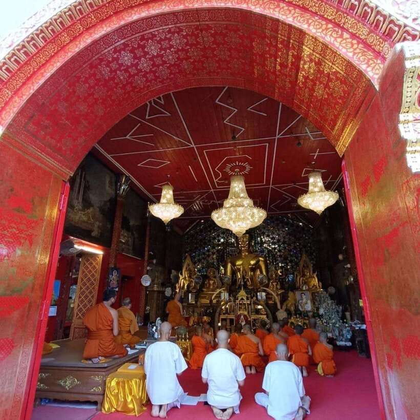 Half Day Morning Wat Pha Lat & Wat Phra That Doi Suthep Tour - Should you book this Half Day Morning Wat Pha Lat and Wat Phra That Doi Suthep tour?