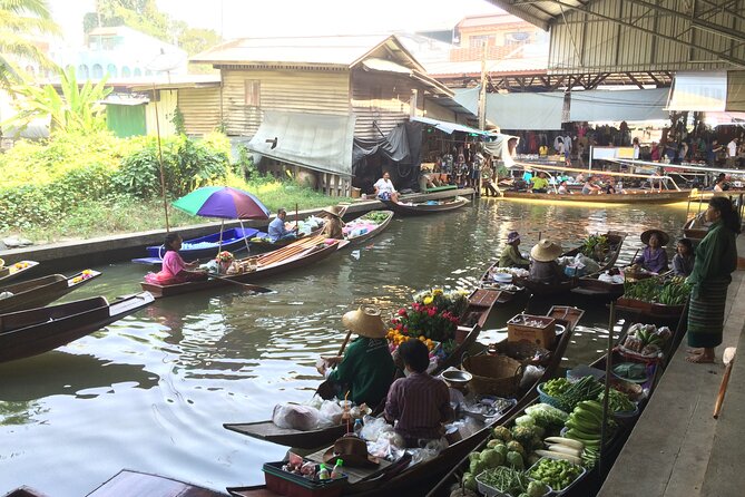 Half-Day Tour : PRIVATE Grand Palace & Temples - Yaowarat Market Chinatown: Gold shops and old business energy