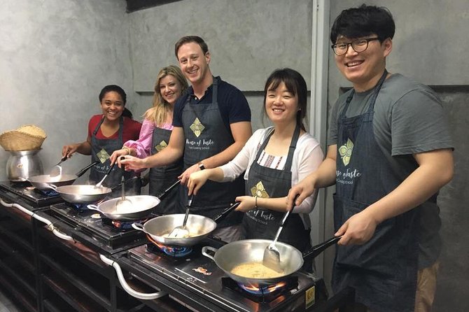 Hands on Thai Cooking Class and Market Tour - What you actually learn: curry paste from scratch and classic technique