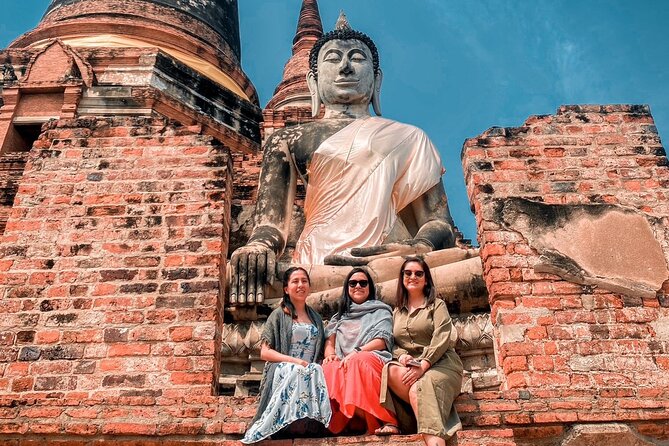 Historical City of Ayutthaya - Unesco Full Day Tour From Bangkok - Stop 2: Wat Yai Chaya Mongkol And Its Giant Prang